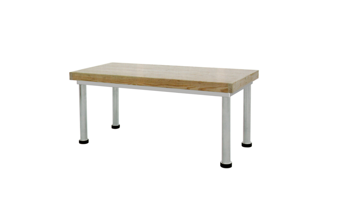 Iron pine box workbench